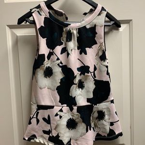 Banana Republic Outlet Top